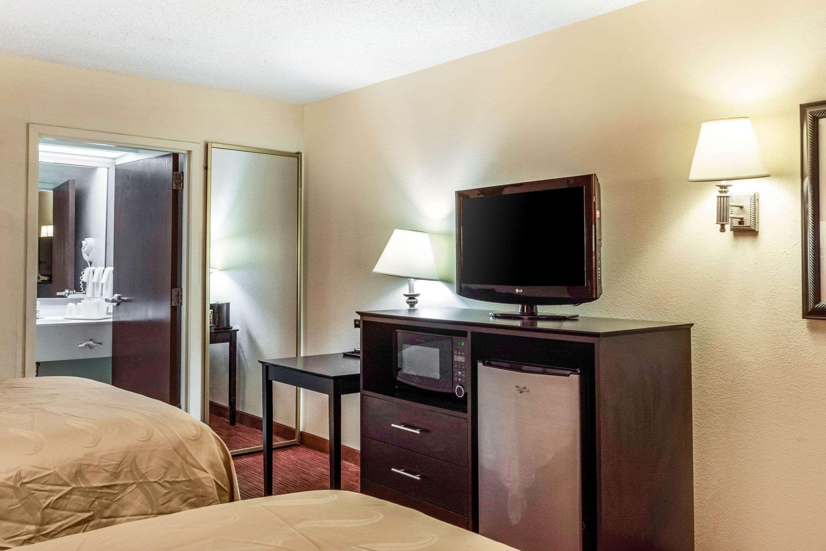 Quality Inn Albany Exterior photo