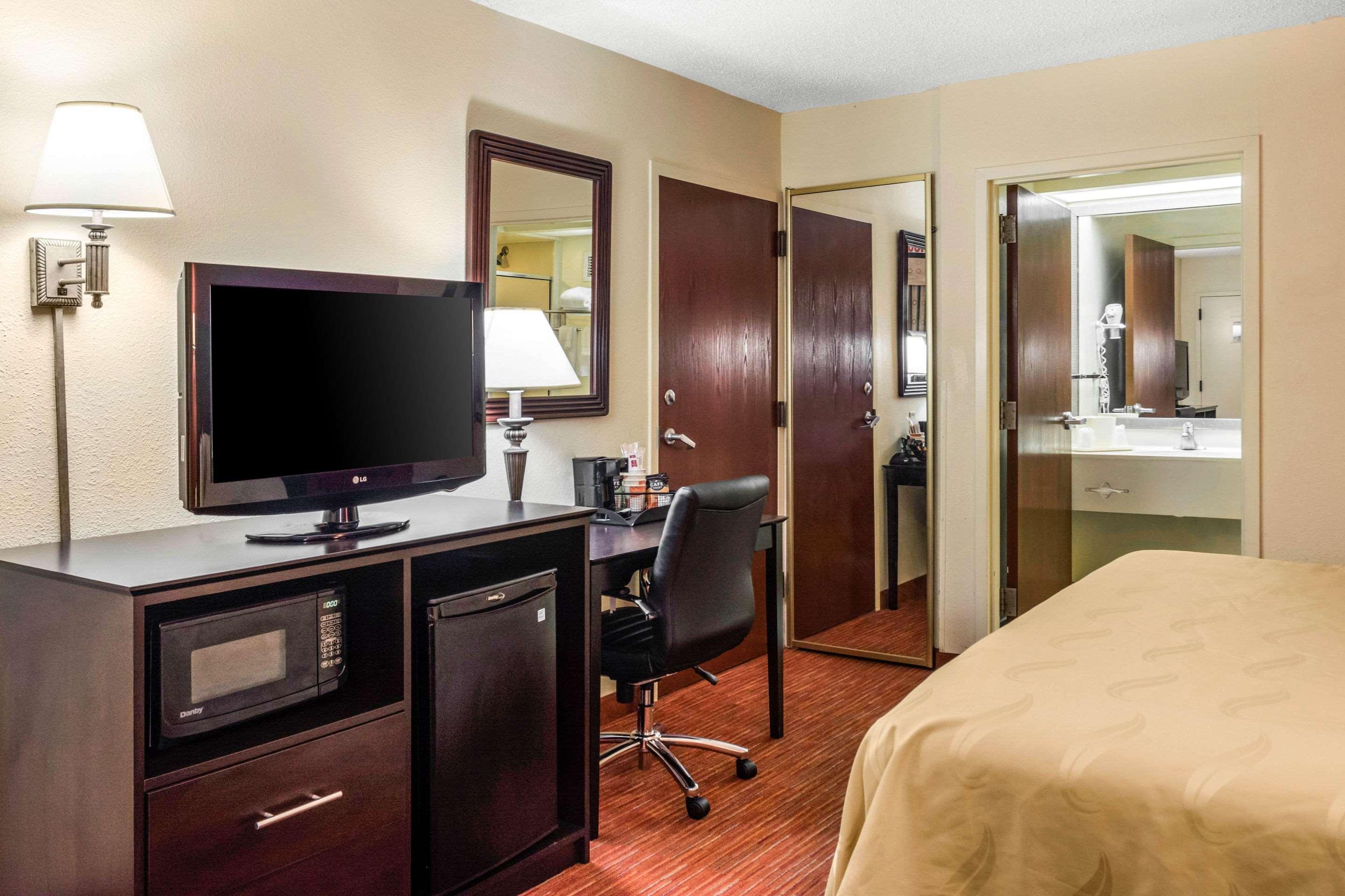 Quality Inn Albany Exterior photo